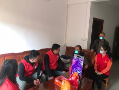 市德晟集團(tuán)公司開展國(guó)際志愿者日結(jié)對(duì)幫扶慰問(wèn)