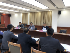肖啟純主持召開第二次礦產(chǎn)項目“夜班車”專題會