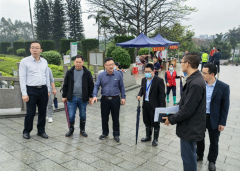 肖啟純帶隊到市孖龍山陵園公司督導(dǎo)清明工作